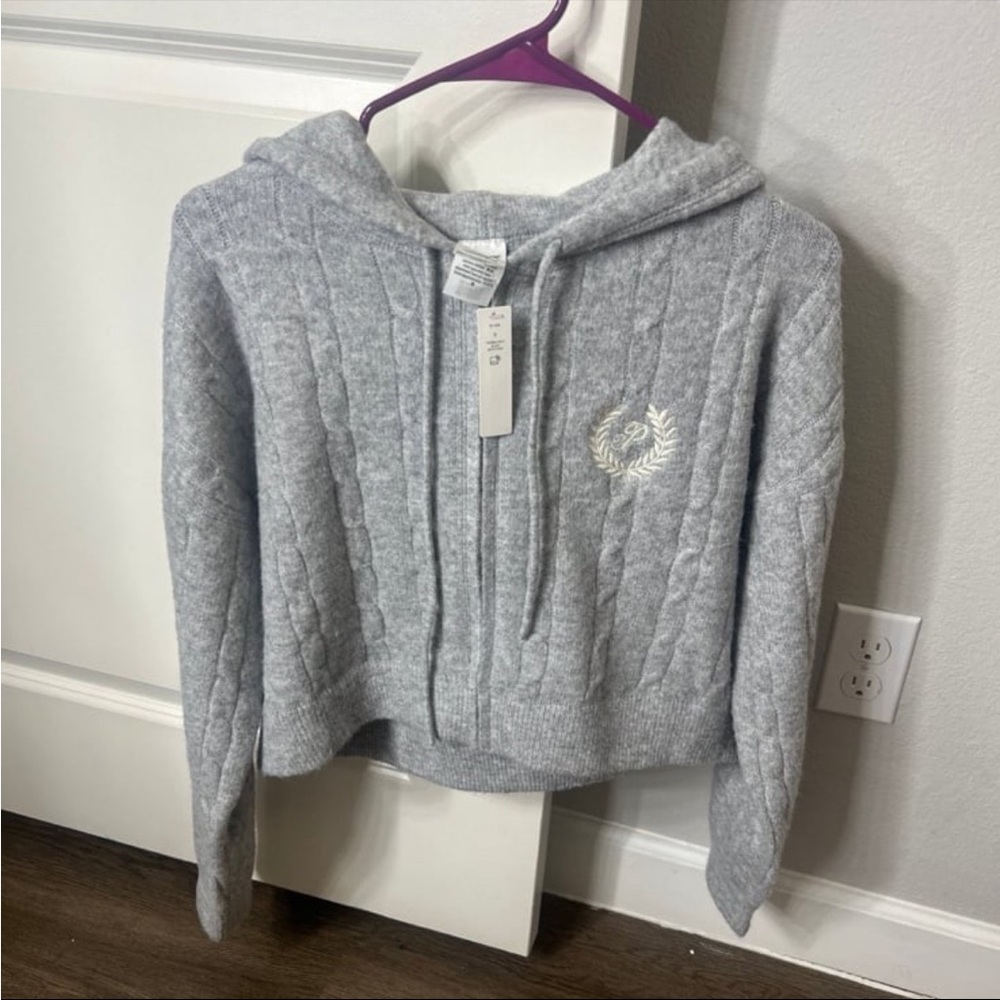 PINK Victoria's Secret Light Gray Hooded Zip Up Jacket